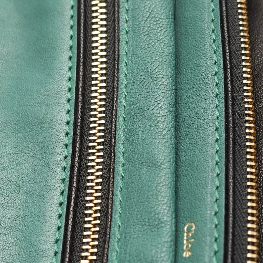 Clutch Grün