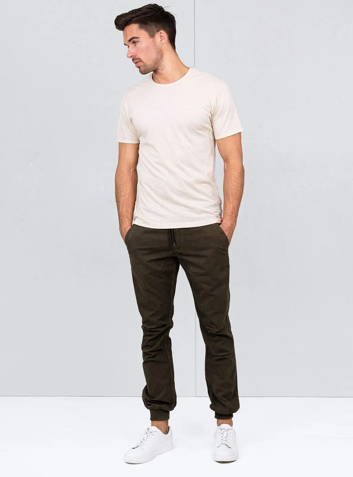 Goodness Industries Herren Chino Hose LUCA E schwarzbraun stretch Pant-         