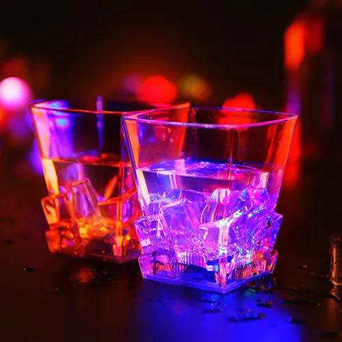 Kreative LED Sensor Licht Whiskyglas