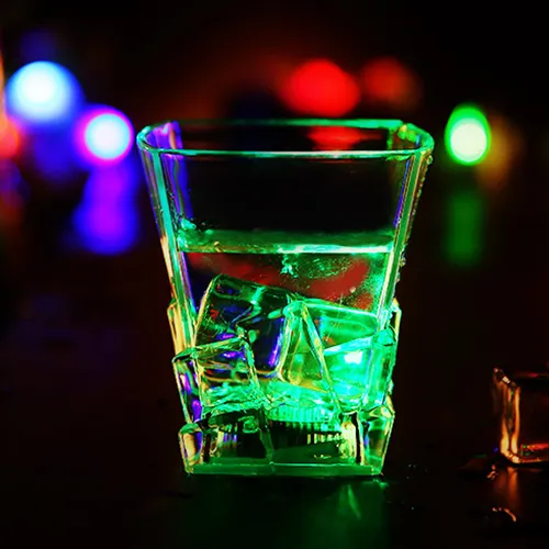 Kreative LED Sensor Licht Whiskyglas