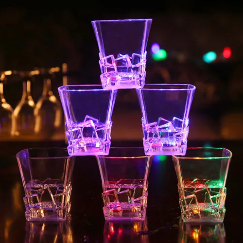 Kreative LED Sensor Licht Whiskyglas